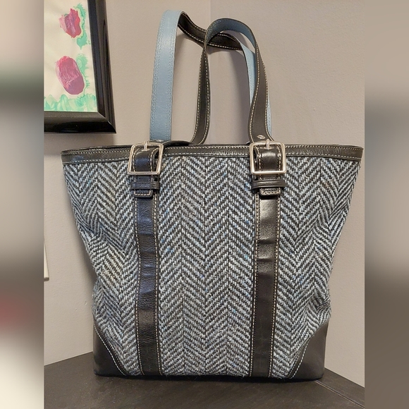 COACH Hampton Wool Tweed Herringbone Tote Shoulder Bag - Picture 6 of 16